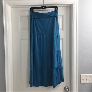 Banana Republic long blue skirt. Size XS
